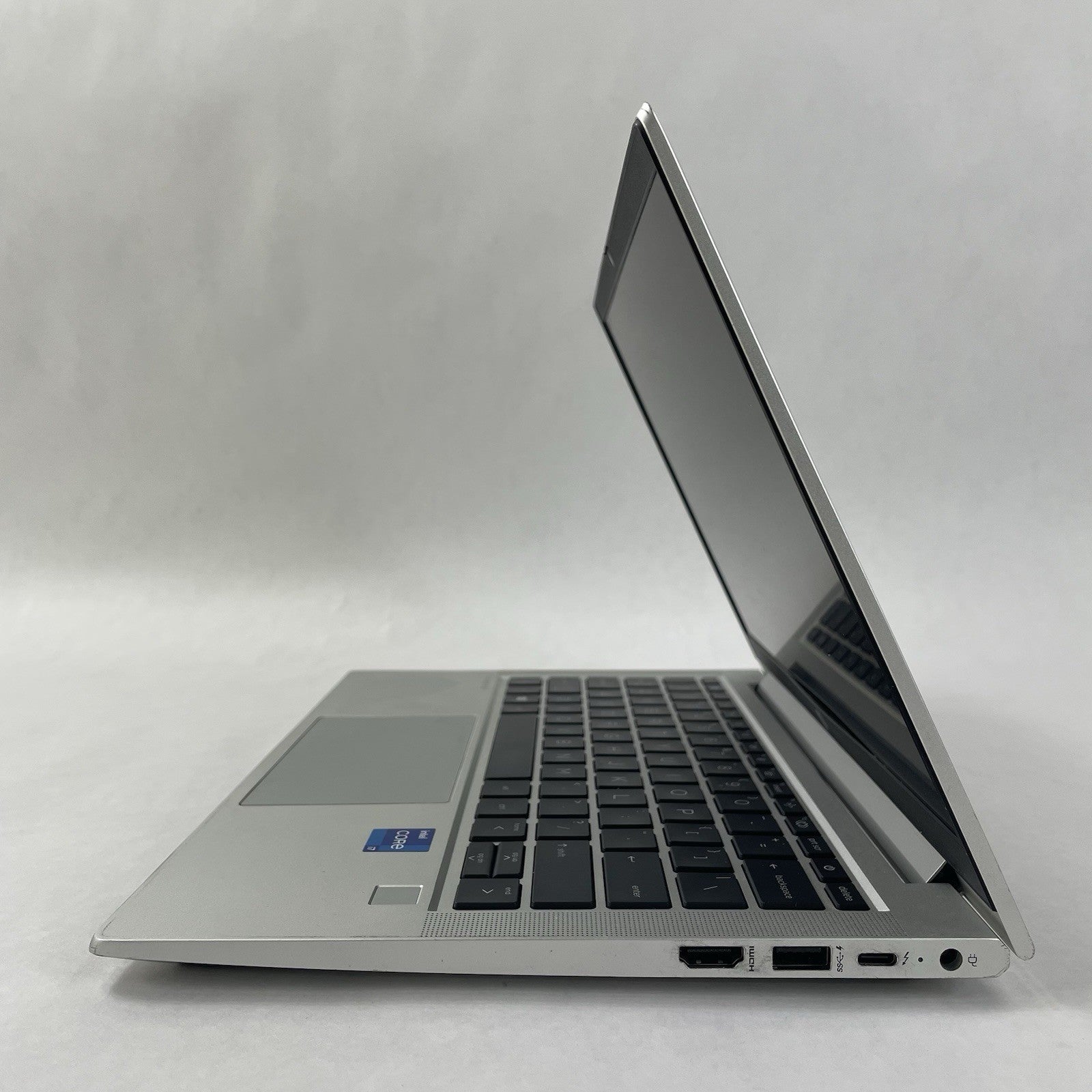 HP ProBook 630 G8 13.3" i7-1165G7 2.80 GHz 8 GB RAM No SSD/OS/AC - Dents6