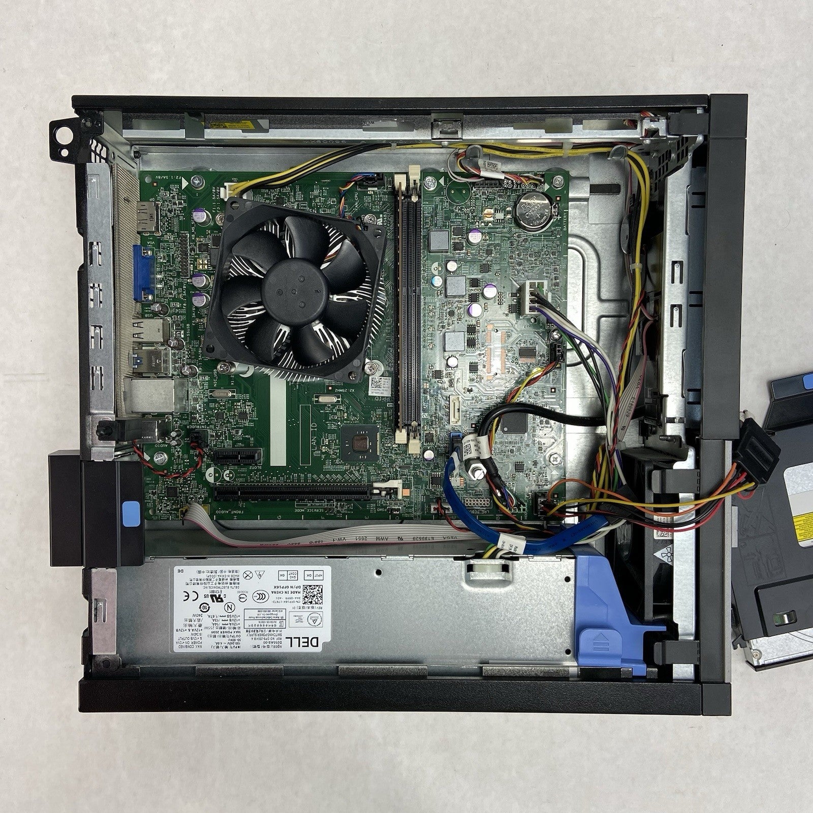 Dell Optiplex 3020 SFF Intel Core i5-4570 3.2GHz 4GB RAM No HDD No OS READ10