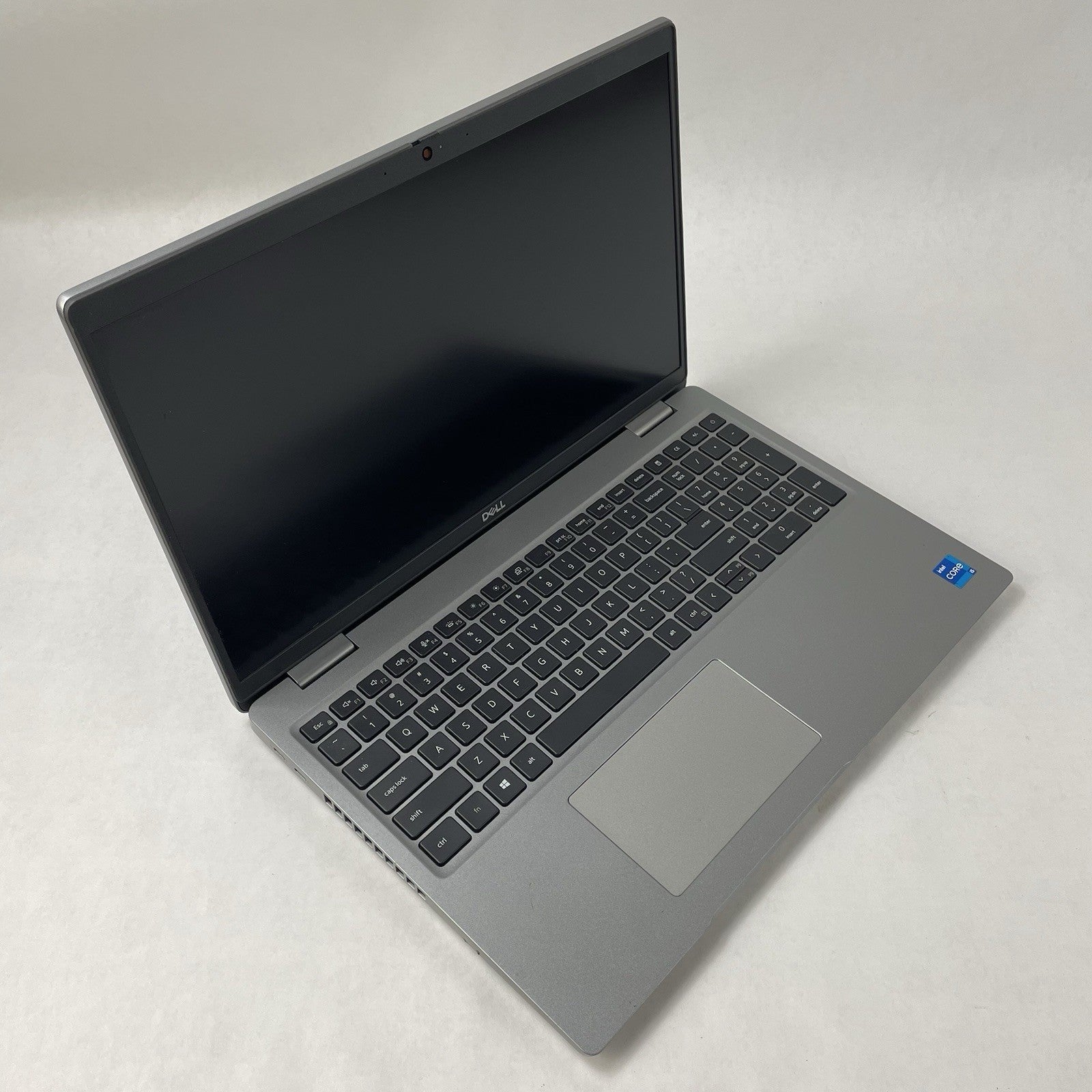Dell Latitude 5520 15.6" i5-1135G7 2.40 GHz 8 GB RAM No SSD/OS/AC/Battery - READ0