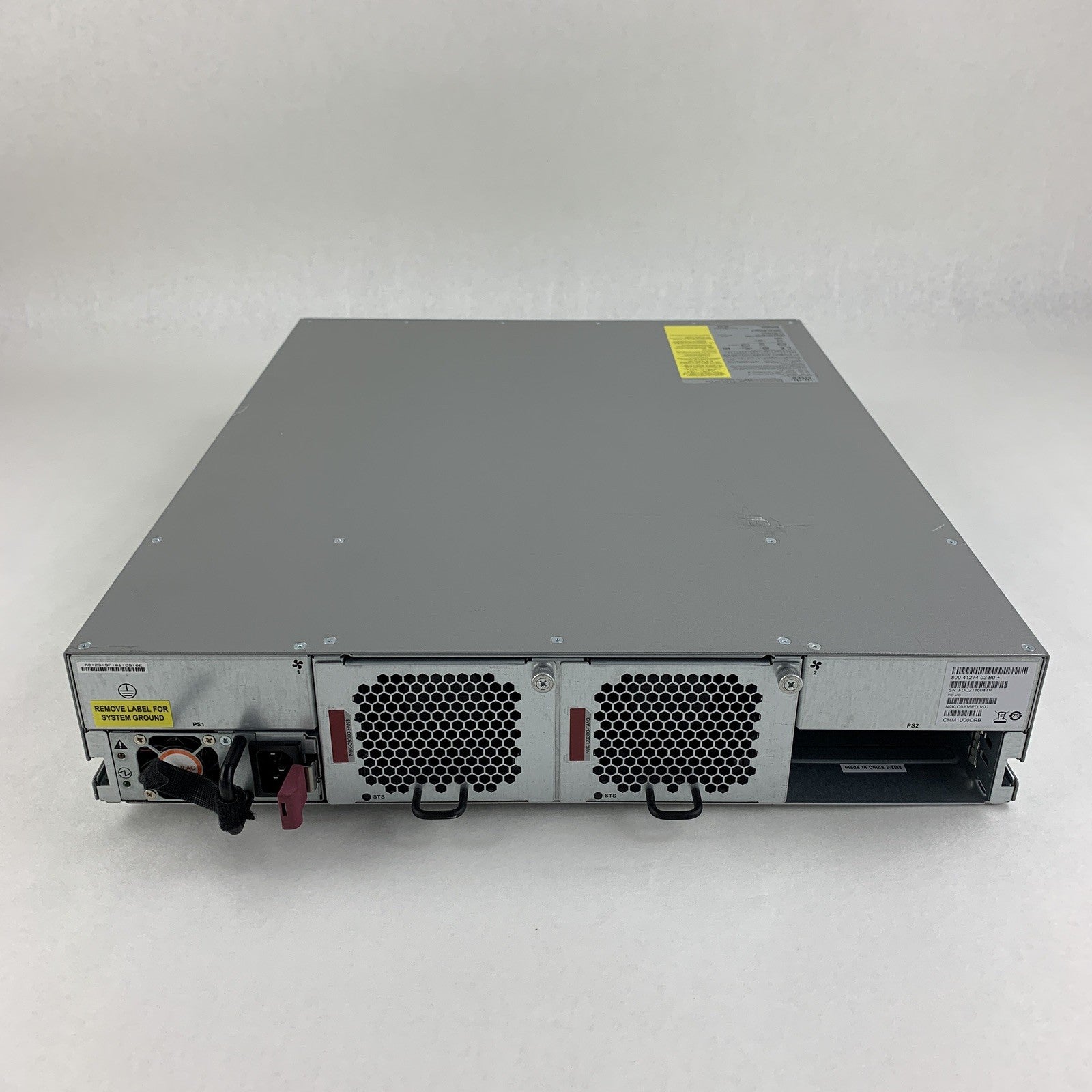 Cisco N9K-C9336PQ 36-Port Nexus 9300 Switch Tested Reset w/ 1 PSU and 2 fans