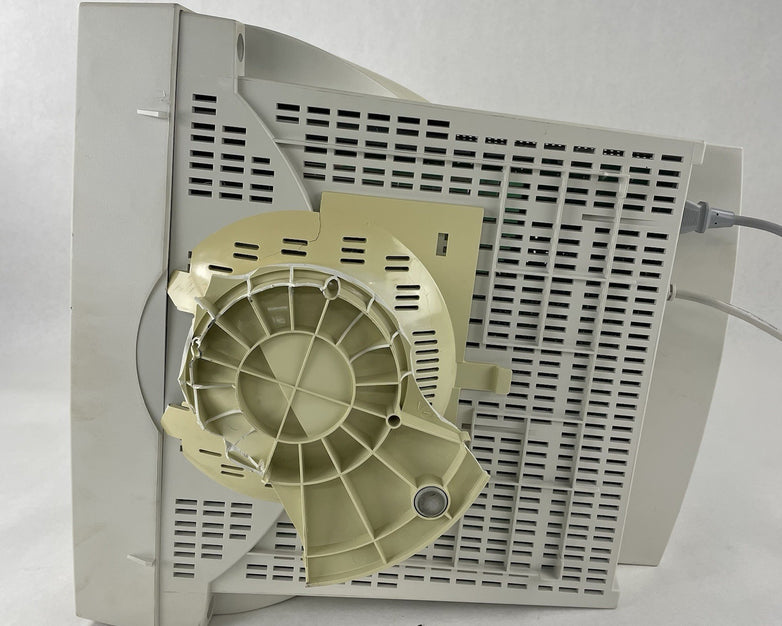 KDS 17" CRT Retro Gaming Monitor XF-70 Xflat Korea Data Systems Broken Stand