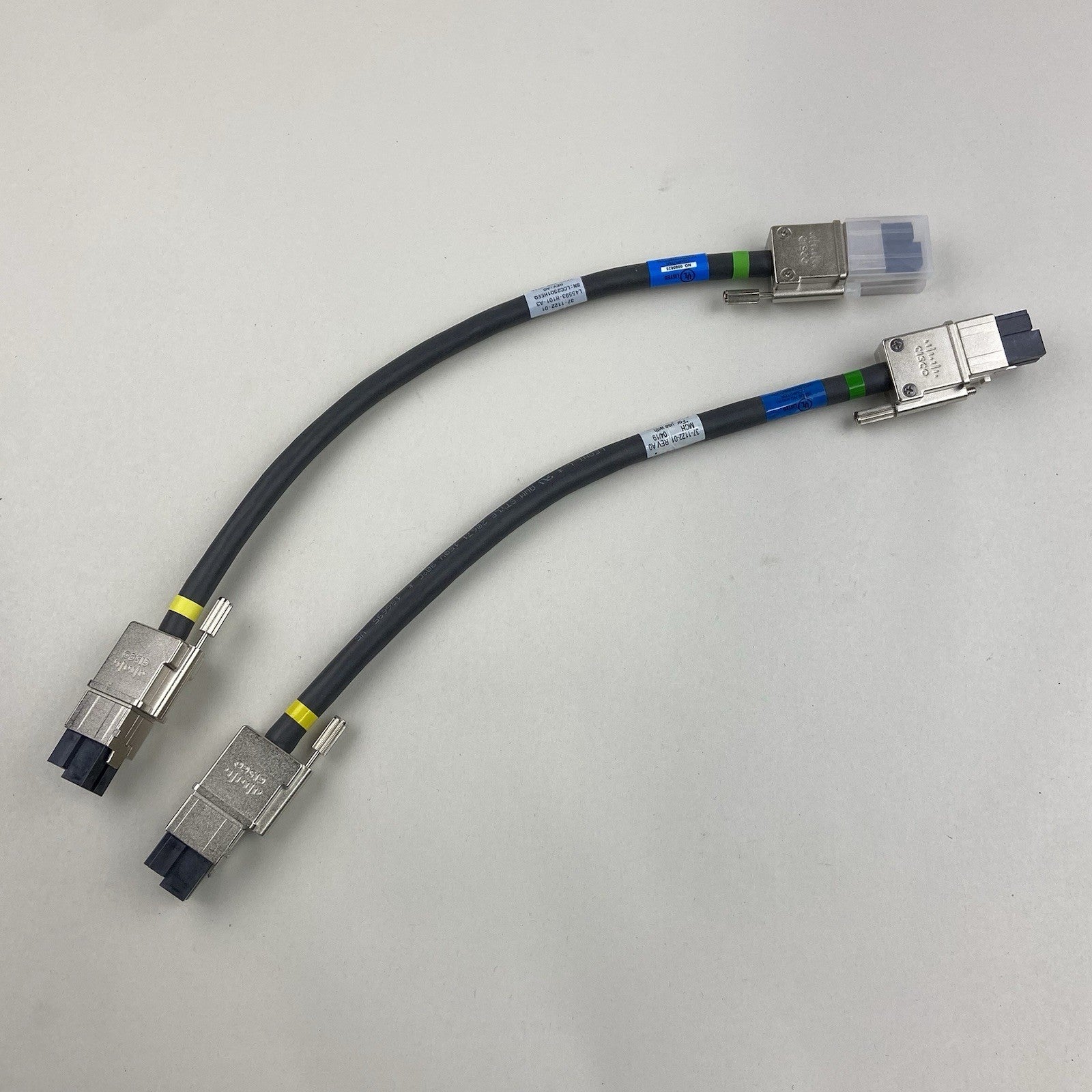 Cisco 37-1122-01 30CM Stack Power Cable Rev A00
