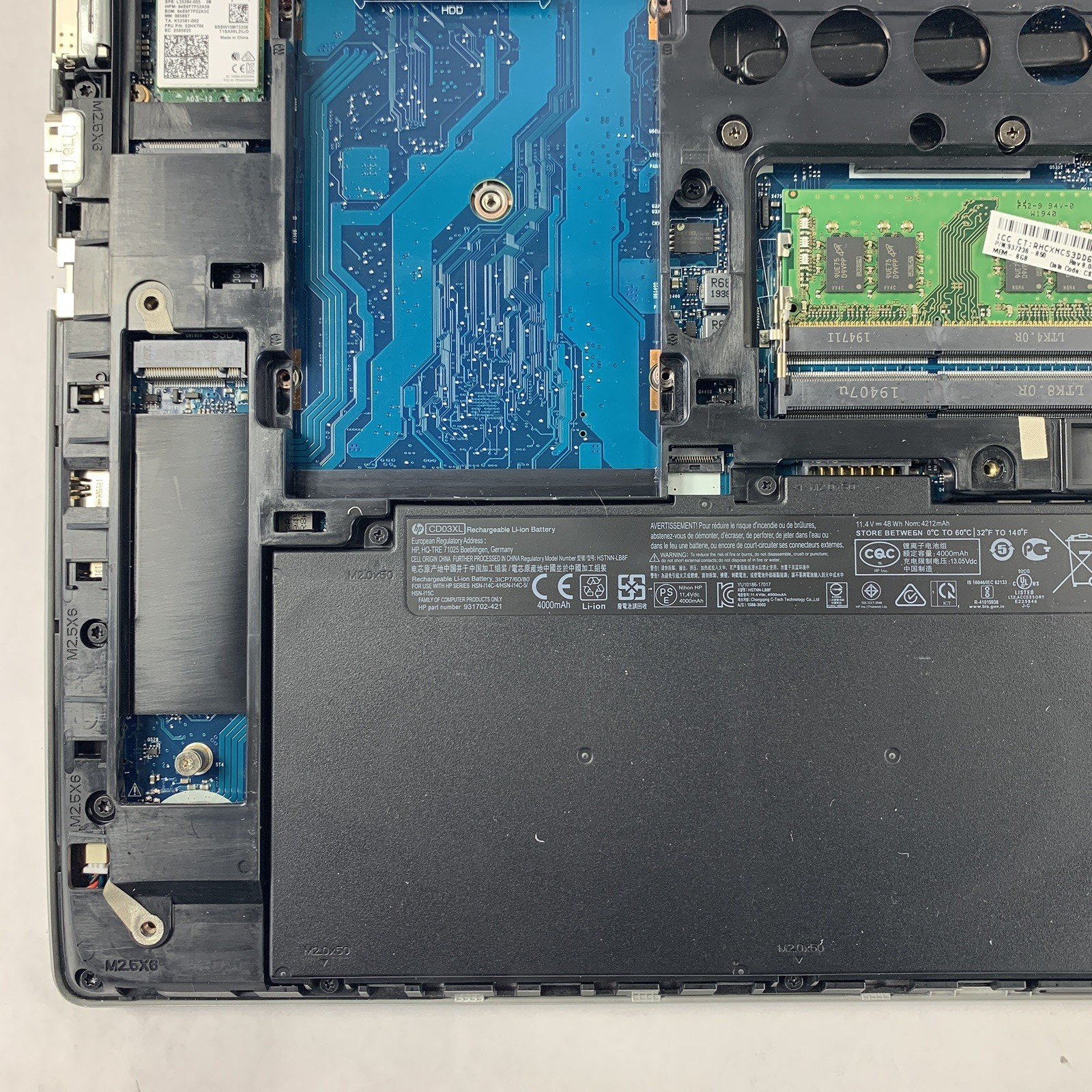 HP Elitebook 850 G3 15.6" i5-6200U 2.3 GHz 8 GB Ram No OS No HDD No AC No Batt