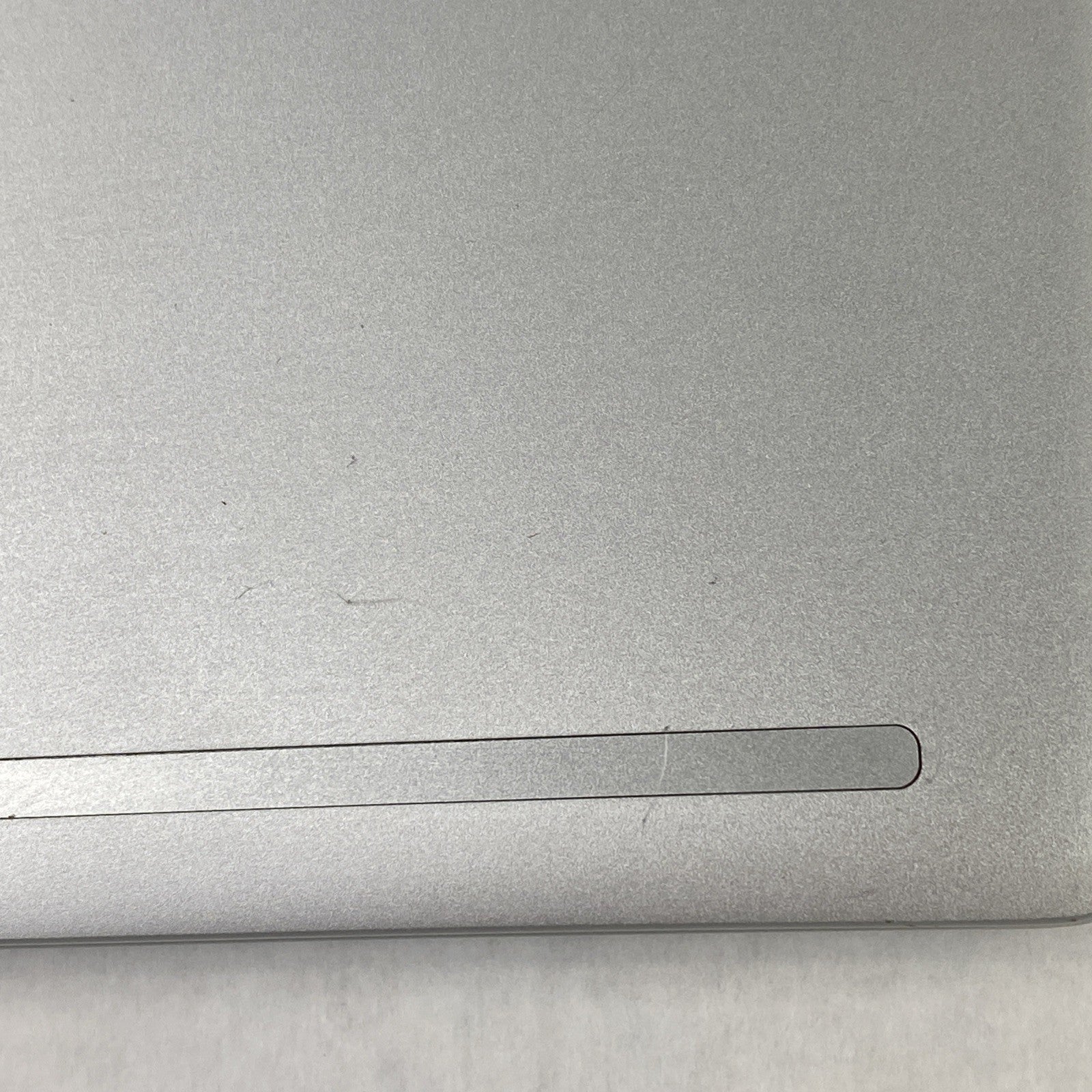 HP ProBook 440 G6 Intel Core i7-8565U 1.80 GHz 8 GB RAM 14.0" No HDD No OS