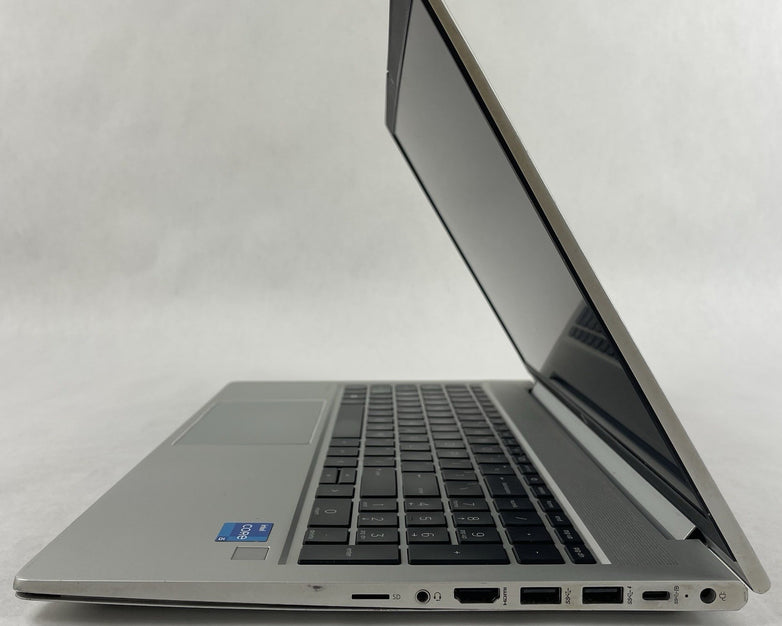 HP ProBook 450 G8 15.6" i5-1135G7 2.40 GHz 8 GB RAM No SSD/OS/AC - Dented