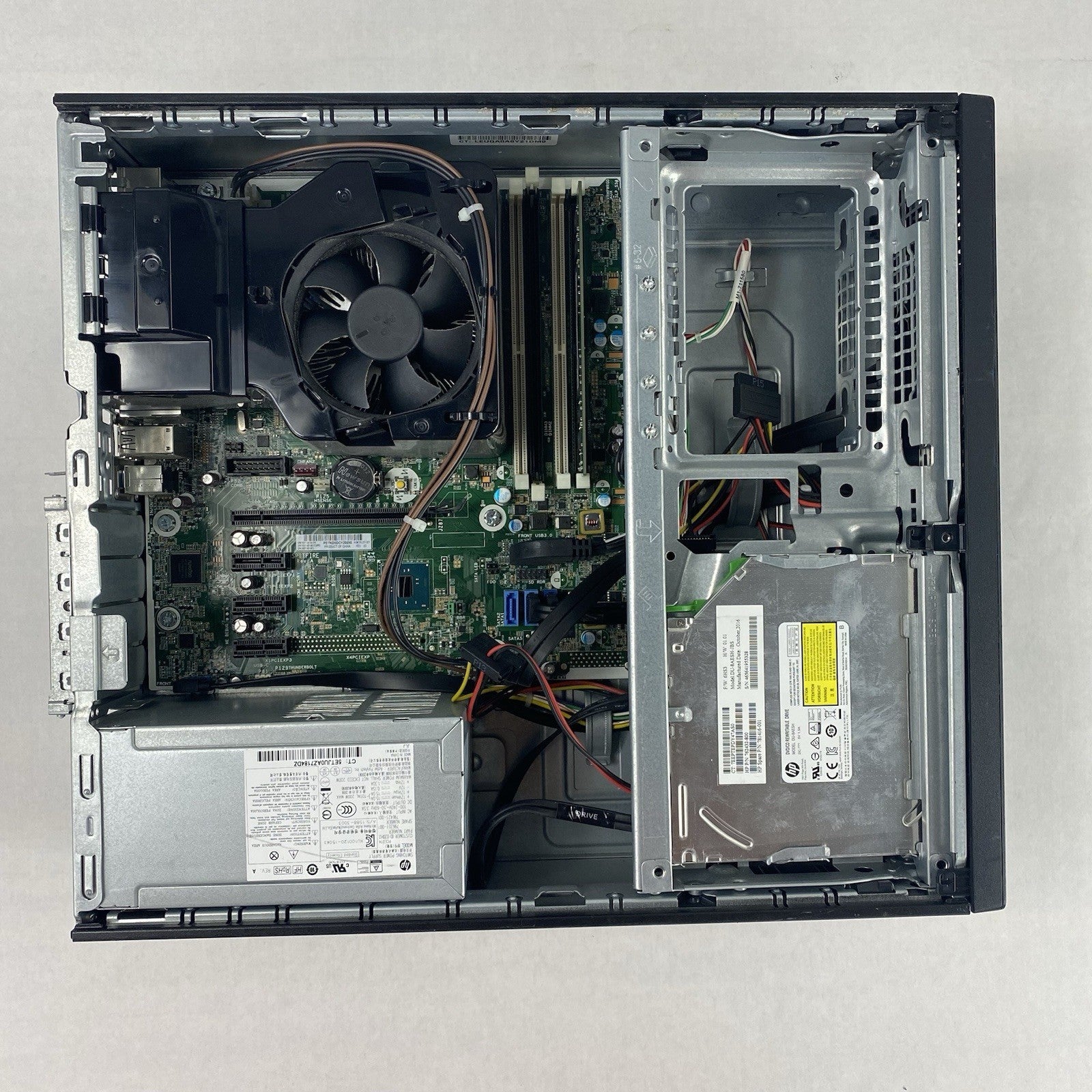 HP ProDesk 600 G2 SFF Intel Core i5-6500 3.2GHz 8GB RAM No HDD No OS