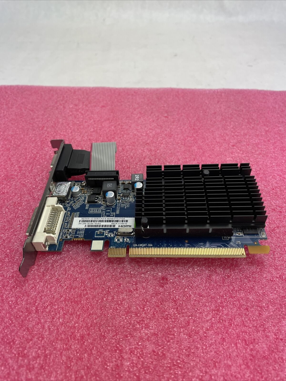 Saphire Radeon HD5450 1G DDR3 PCI-E Graphics Card