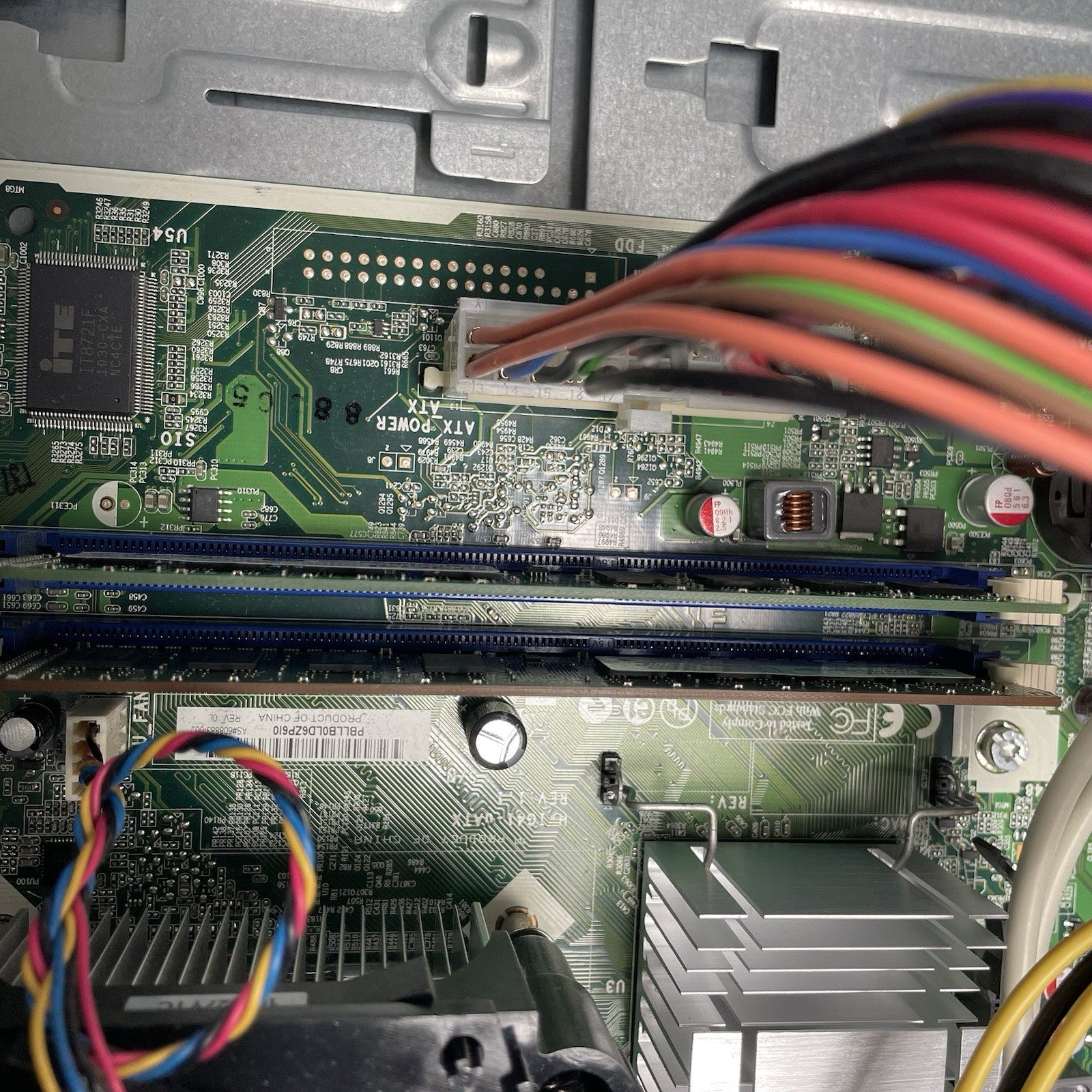 HP 500B MT Pentium Dual Core E5700 3.00 GHz 4 GB Ram No HD No OS