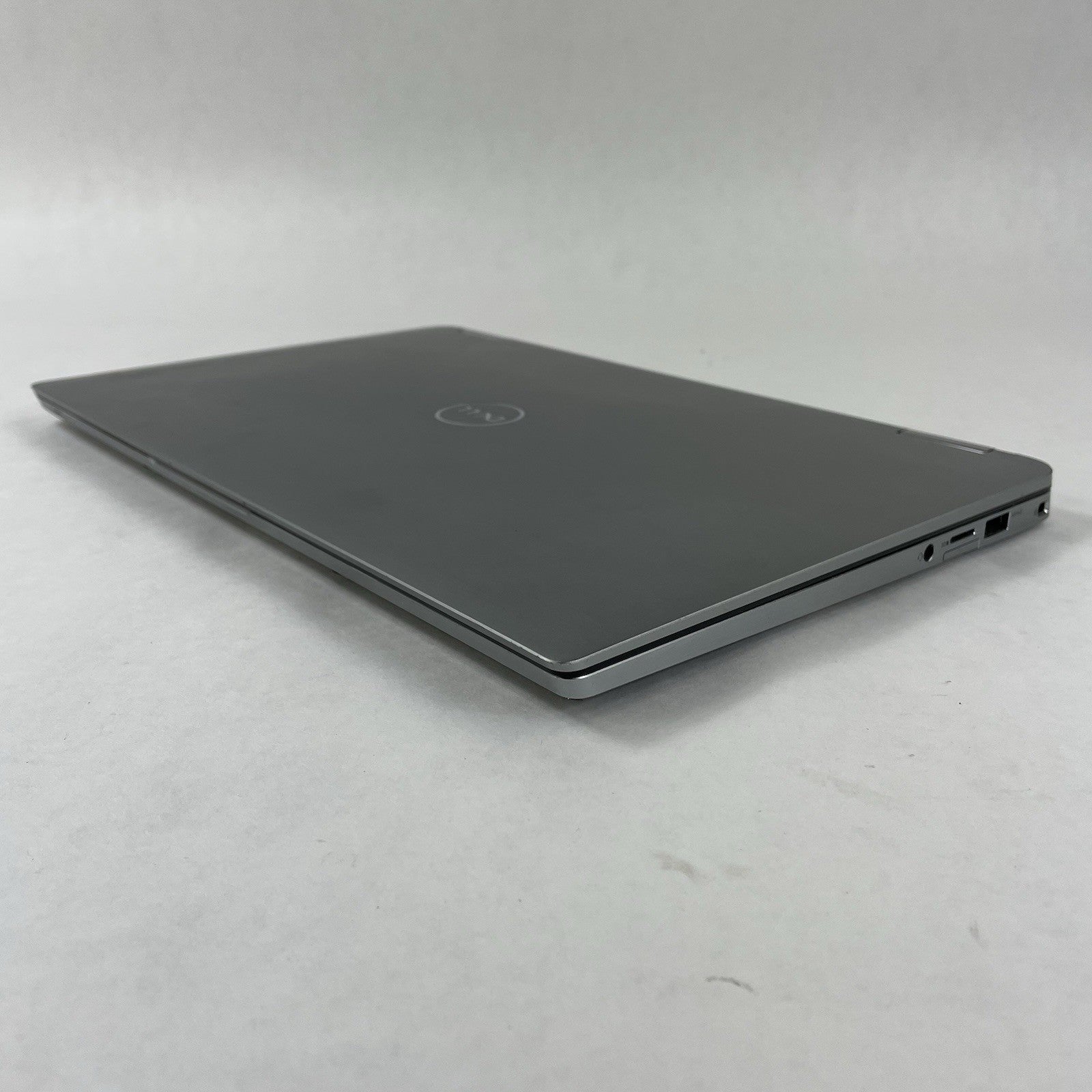 Dell Latitude 7400 2-in-1 14" i7-8665U 1.90 GHz 16 GB RAM No SSD/OS/AC14