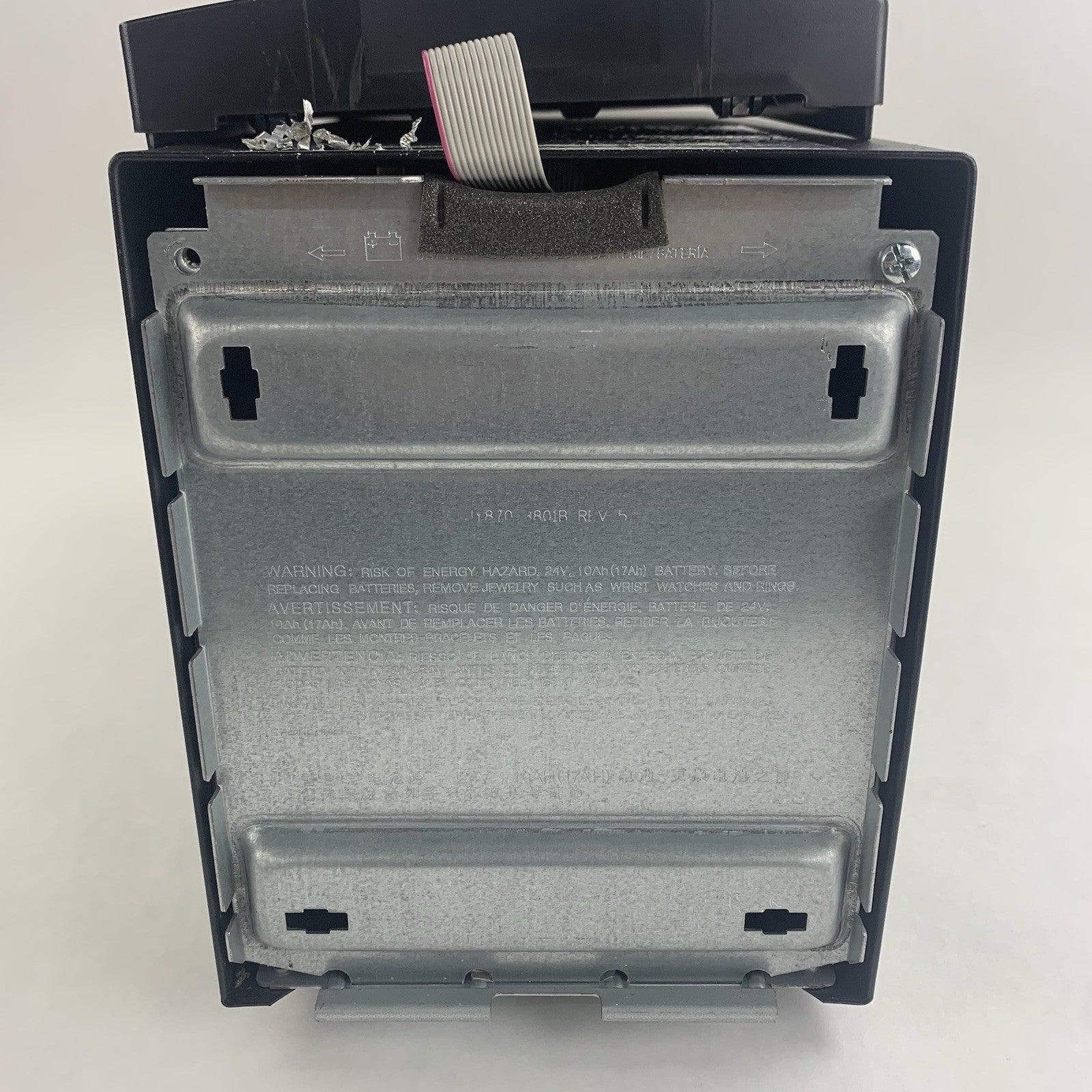 APC Smart-UPS SMT1500 LCD 1000W 1500VA 120V Tested Missing Screw No Battery8