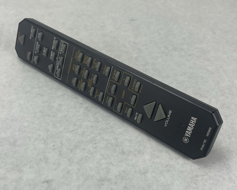 Yamaha V829490 Remote Control Untested OEM
