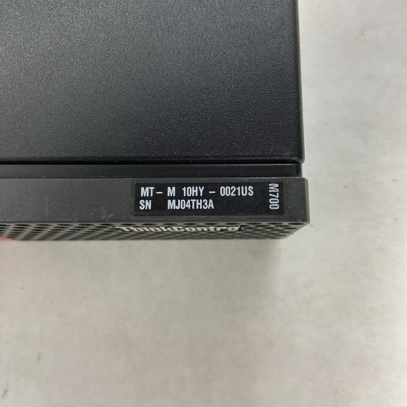 Lenovo ThinkCentre M700 MFF Intel Core i3-6100T 3.2GHz 8GB RAM No AC/HDD/OS8