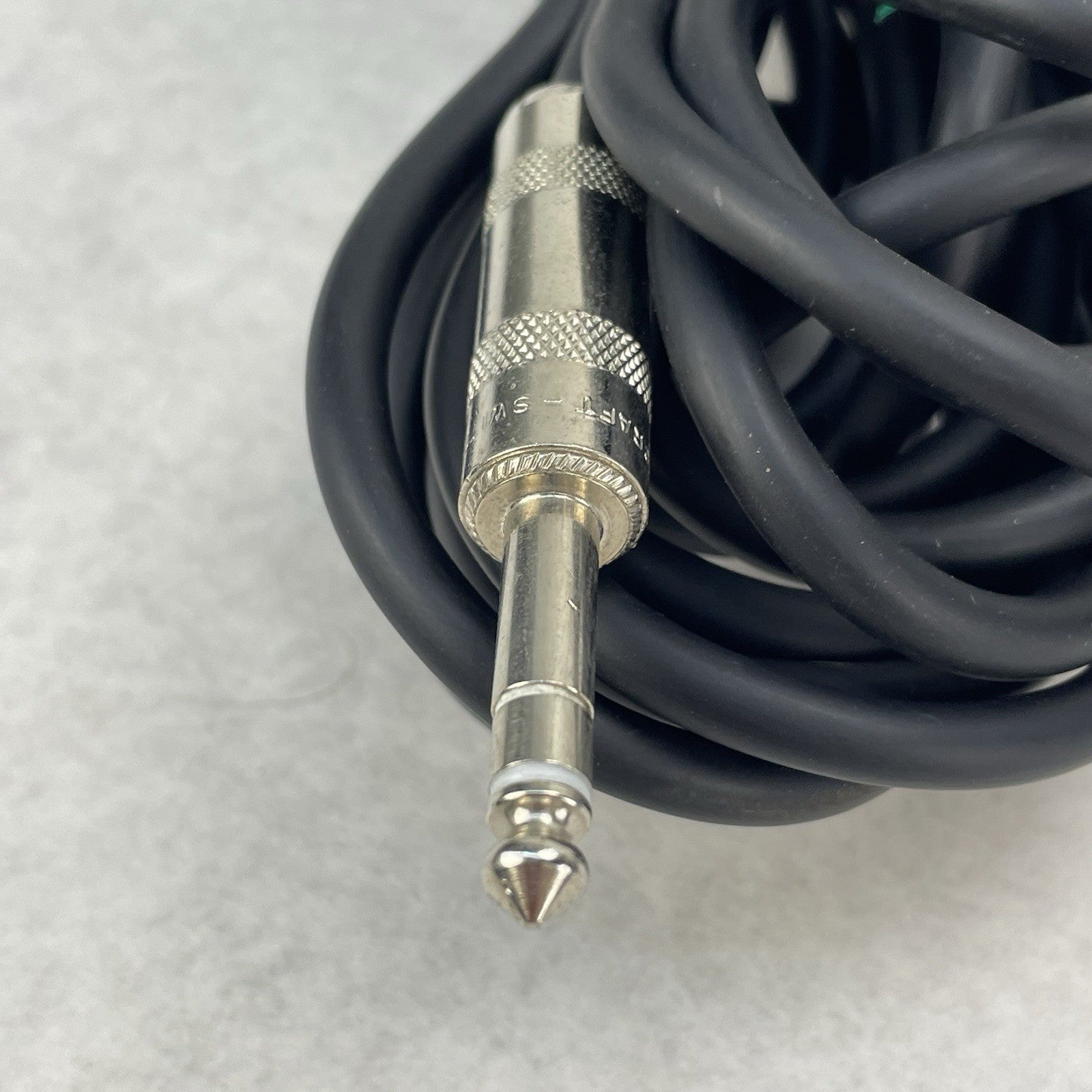Electro Voice 635A Dynamic Omni-Directional Microphone Tested With Stand And Cor4