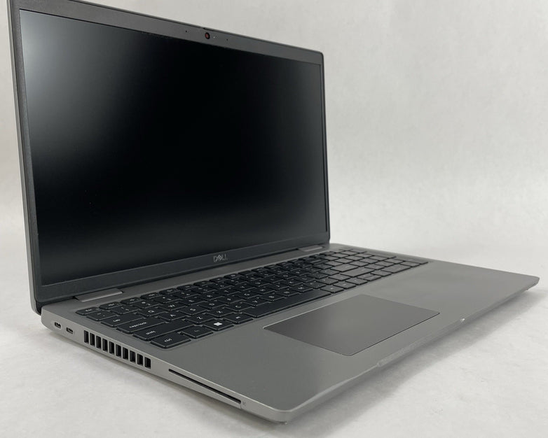 Dell Latitude 5530 15.6" i5-1245U 3.96 GHz 16 GB RAM No SSD/OS/AC - Bad Edge