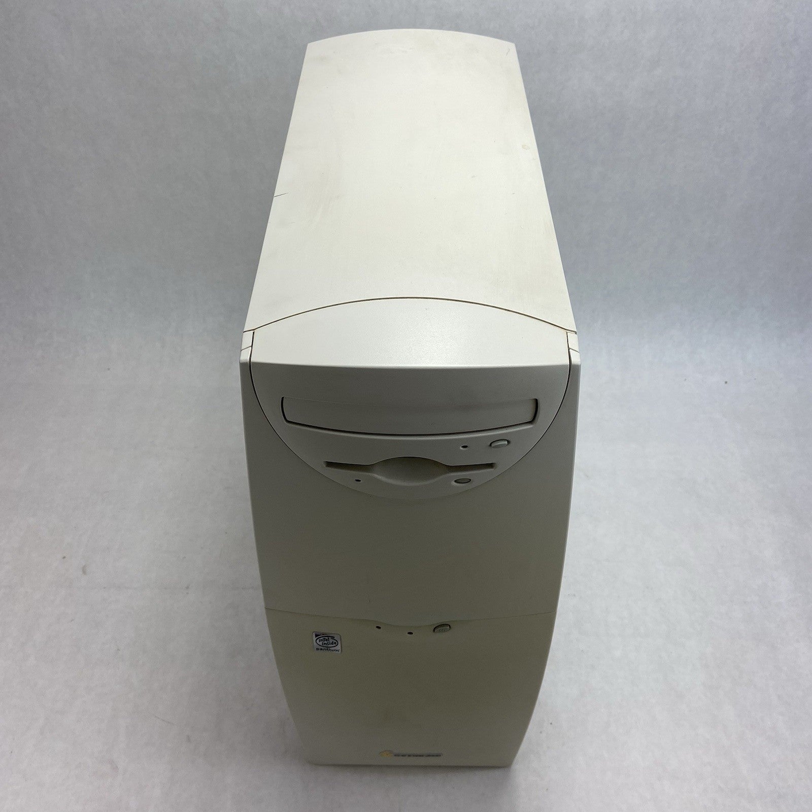 Gateway 2000 LP Mini-Tower Intel Pentium MMX 199MHz 32MB RAM No HDD No OS2