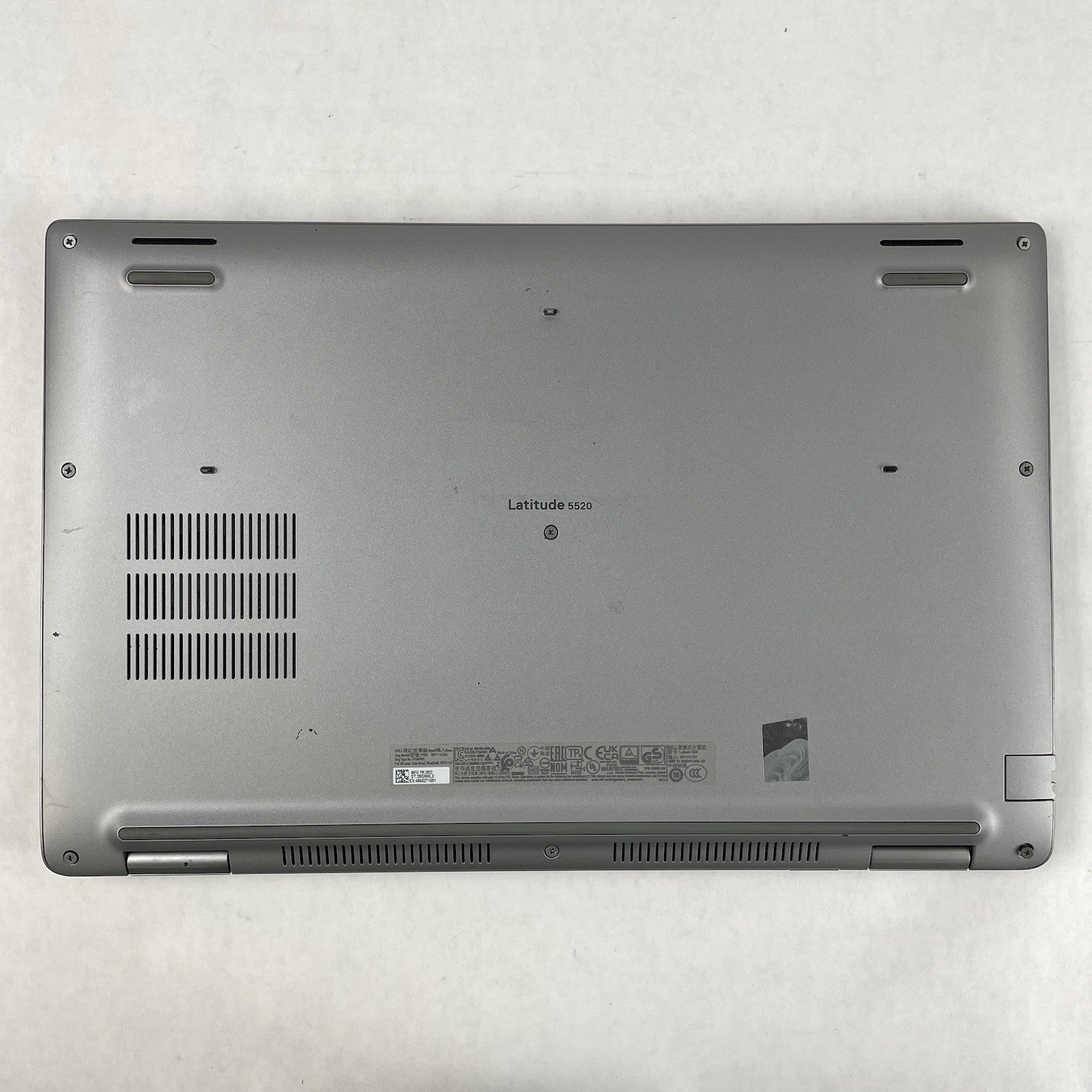 Dell Latitude 5520 15.6" i5-1145G7 2.6GHz 8GB RAM No SSD/OS/AC - Scratched Paint13