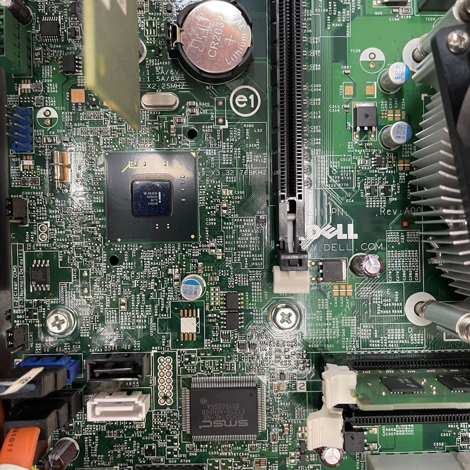 Dell OptiPlex 390 DT Pentium G630 2.70 GHz 4 GB Ram No HDD No OS