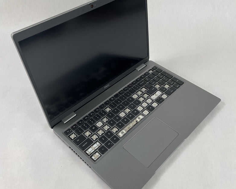Dell Latitude 5520 15.6" i5-1135G7 2.40GHz 8GB RAM No SSD/OS/Batt - Missing Keys