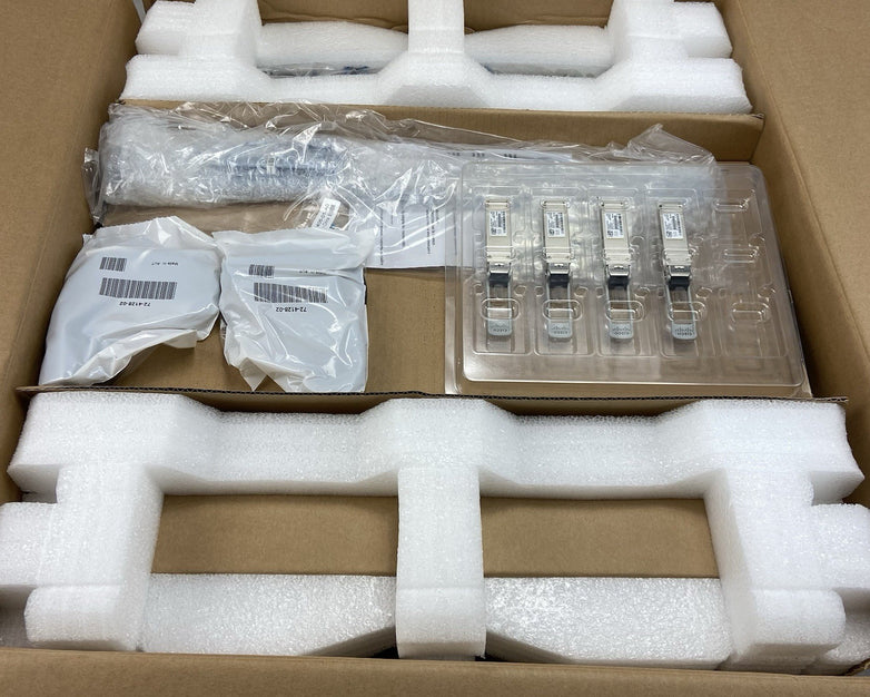 Cisco Nexus N2K-C2348TQ-10G-E 48-Port Fabric Extender Open Box W/ 4 Transceivers