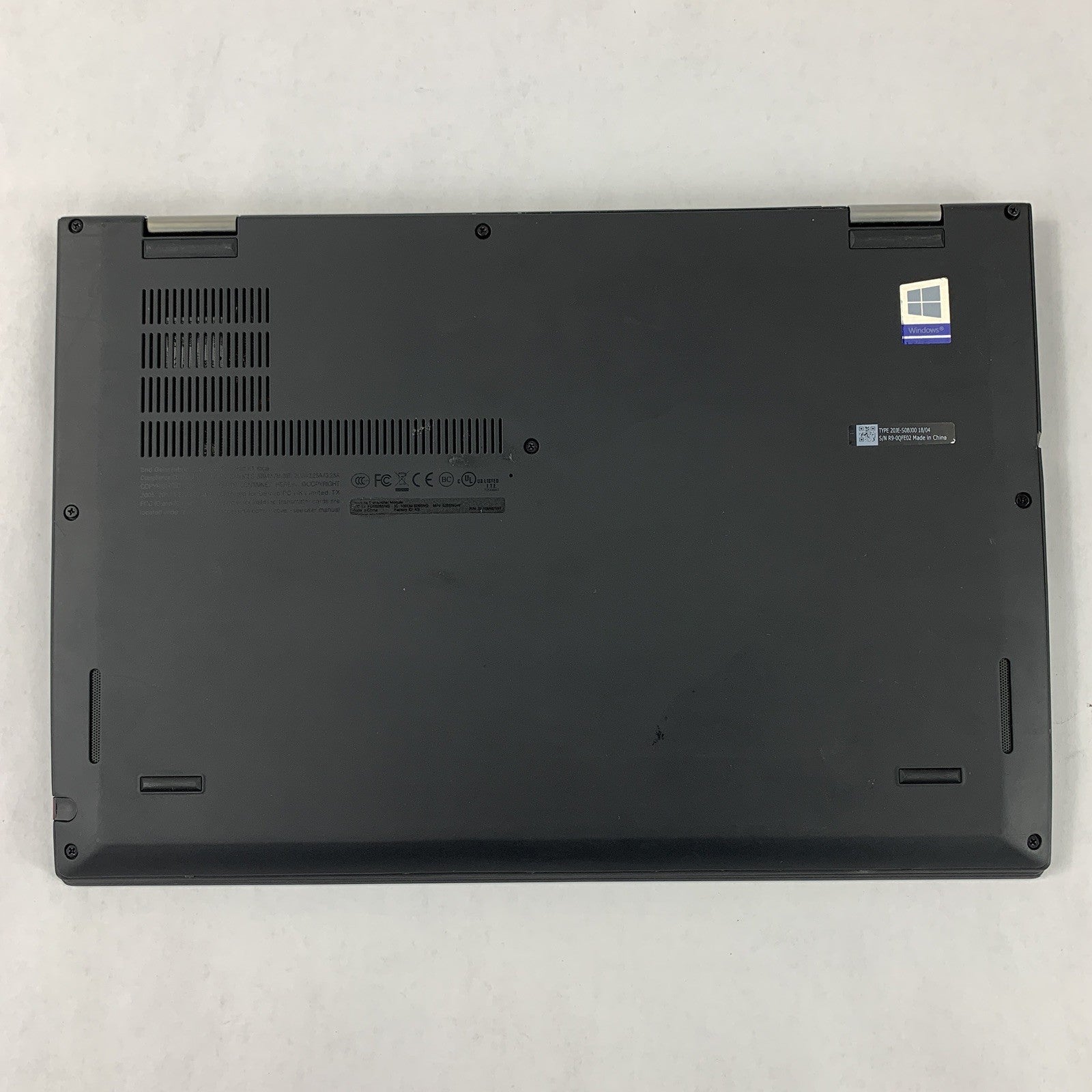 Lenovo X1 Yoga Gen 2 14" i5-7300U 2.6 GHz 8 GB Ram No OS No HDD No Batt No AC