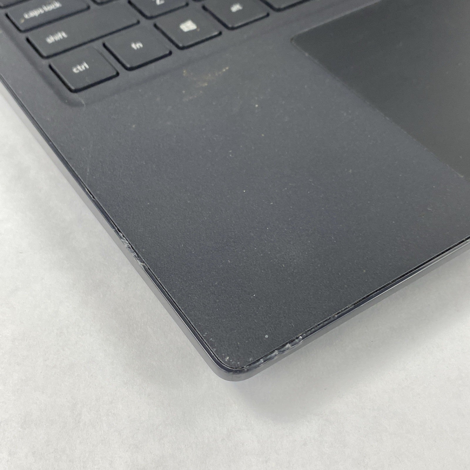 Dell Latitude 3510 Intel Core i5-10210U 1.60 GHz 8GB RAM 15.6" No SSD No OS