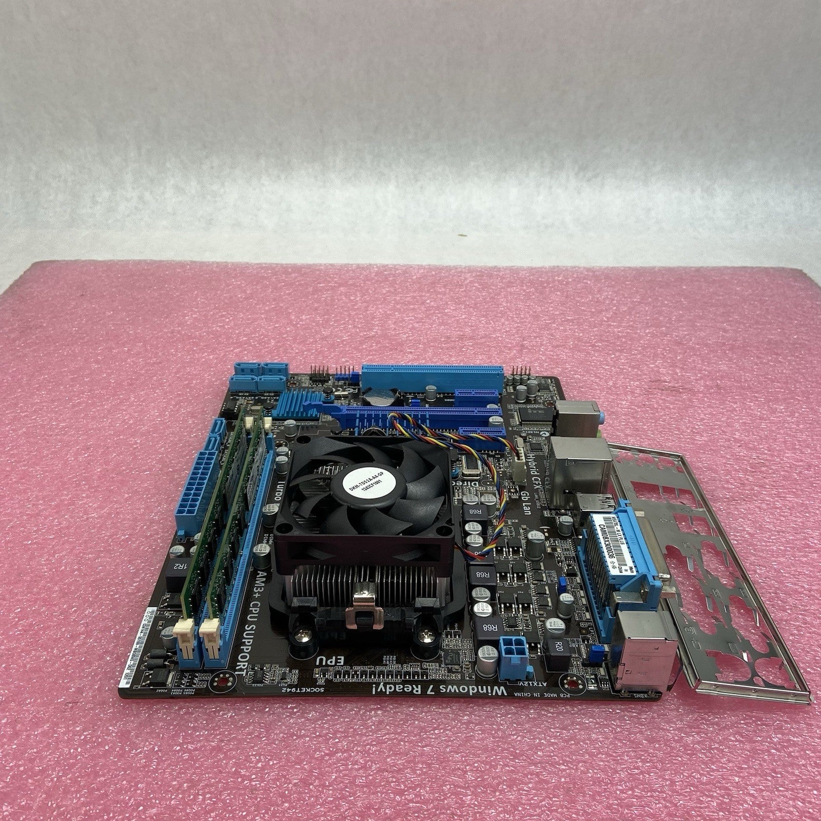 ASUS M5A78L-M Motherboard AMD Athlon 2 x2 270 3.4GHz 8GB RAM w/IO Shield3