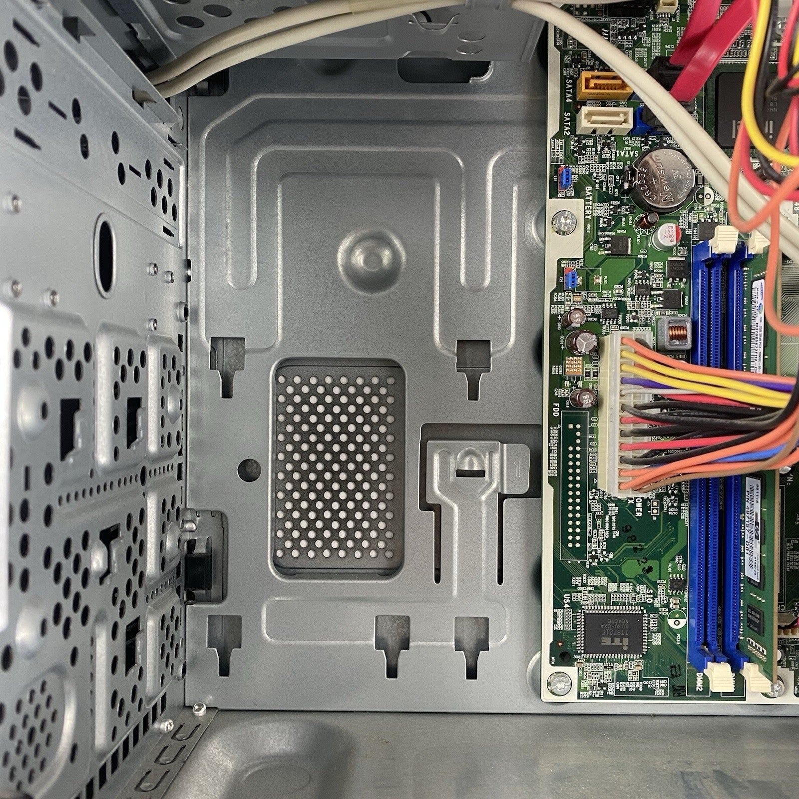 HP 500B Micro Tower Pentium Dual-Core E5700 3GHz 2GB RAM No HDD No OS