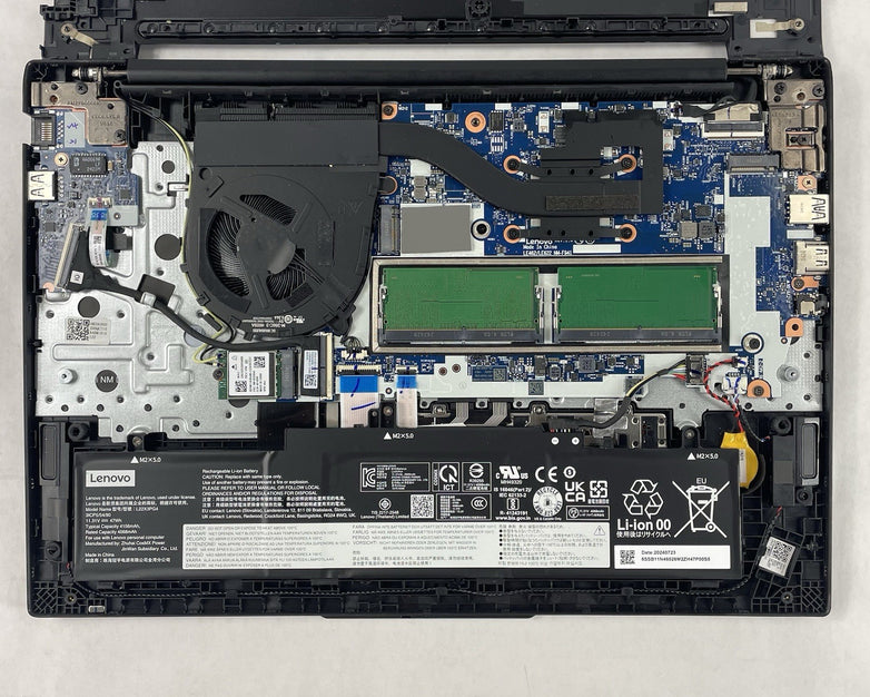 Lenovo ThinkPad E16 Gen 2 16" Ryzen 7 7735U 2.70 GHz 16 GB RAM No SSD No OS READ