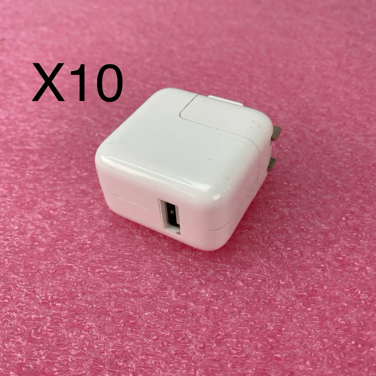 Apple A1357 10w USB AC Adapters - Lot of 100