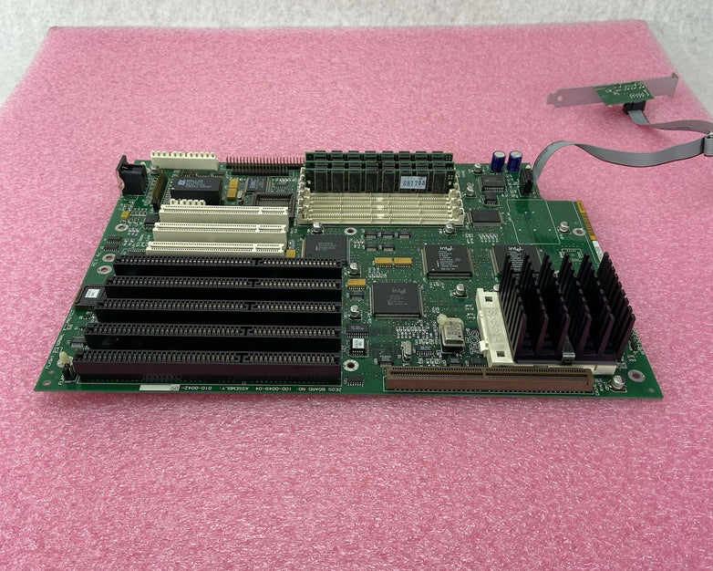 Zeos 100-0049-04 Assembly 010-0042-09 Board Intel Pentium 67MHz 16MB RAM Tested