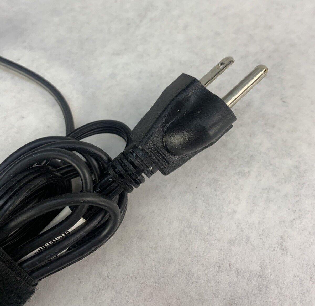 Mixed Lot of 3 Levovo A17-065N2A PA-1650-72 ADLX65NLC24 AC Adapter