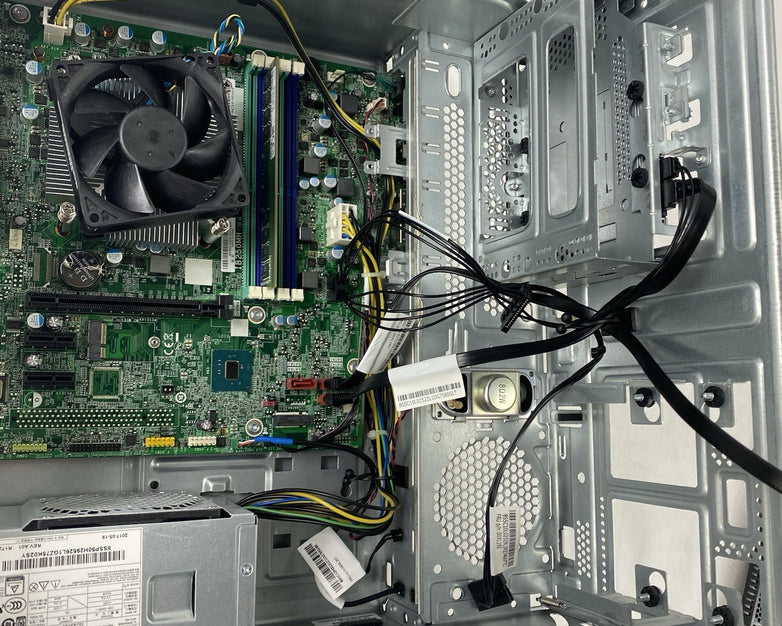 Lenovo ThinkCentre M710T MT Intel Core i7-7700 3.60 GHz 8 GB RAM No HDD/OS