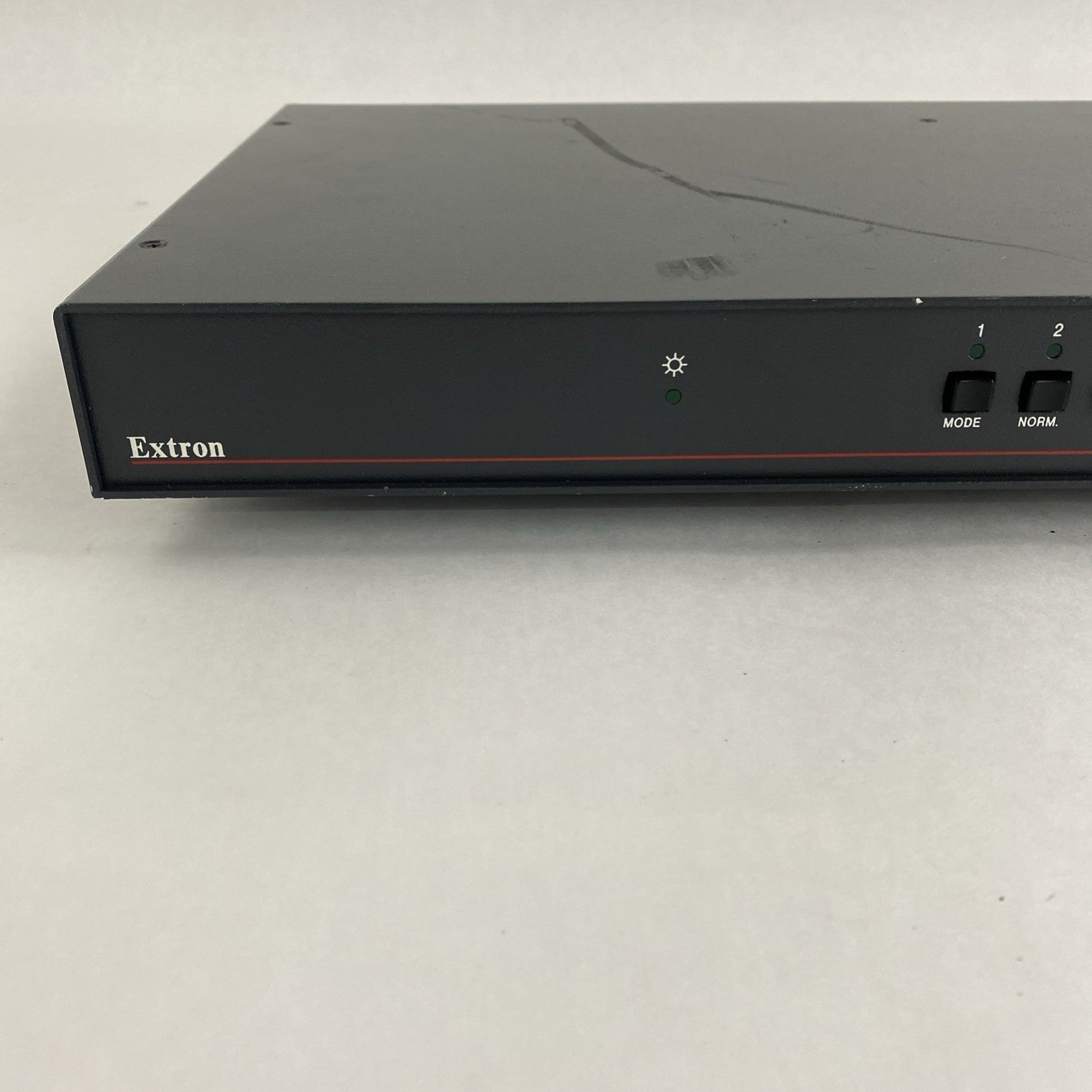 Extron SW6 VGA Audio Switch Tested4
