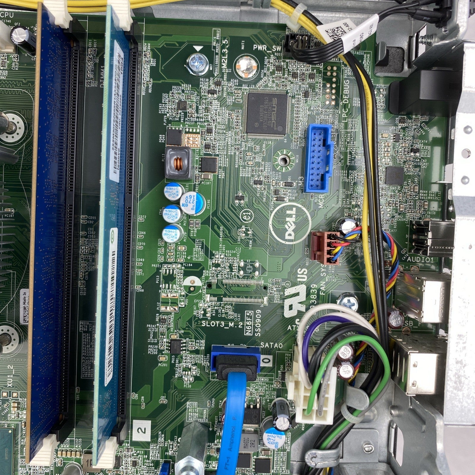 Dell OptiPlex 3040 SFF Intel Core i5-6500 3.20GHz 8GB RAM DVDRW No HDD No OS