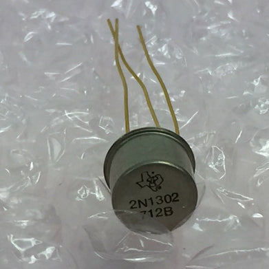 Texas 2N1302 Transistors   Lot of 5   NOS