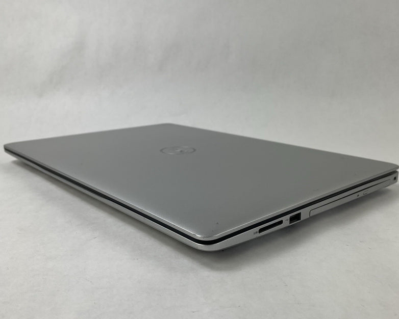 Dell Inspiron 5570 15.6" i7-8550U 1.80 GHz 12 GB RAM No SSD/OS/AC