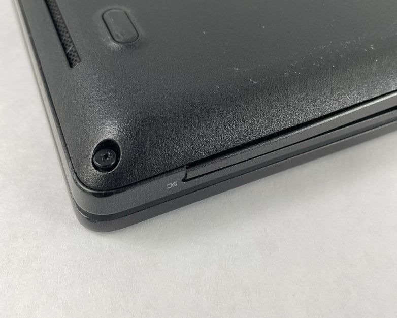 Dell Latitude 5400 14" i7-8665U 1.90 GHz 8 GB RAM No SSD/OS/AC - READ