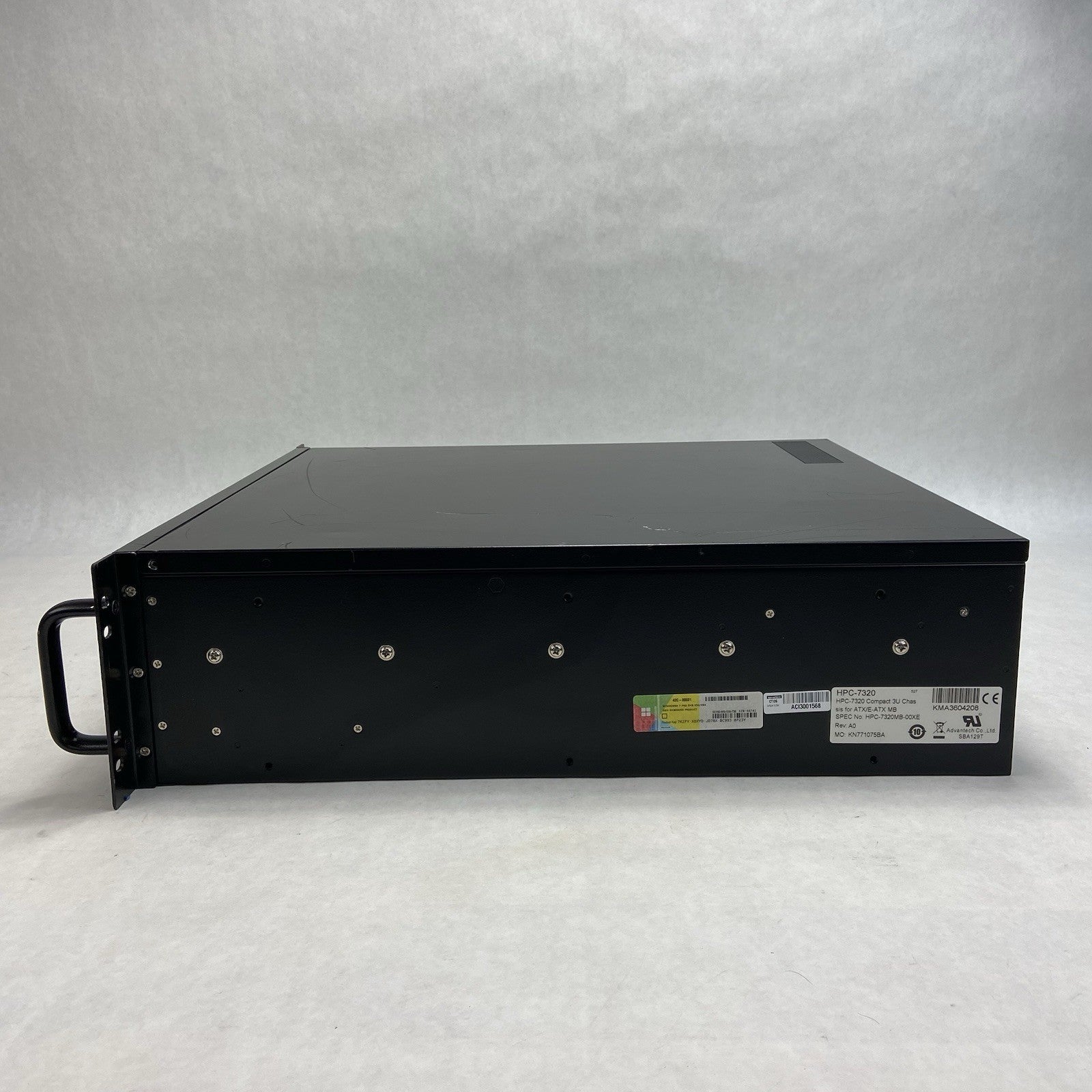 Advantech HPC-7320MB-00XE 3U Rackmount Server Chassis Barebones Missing Caddies4