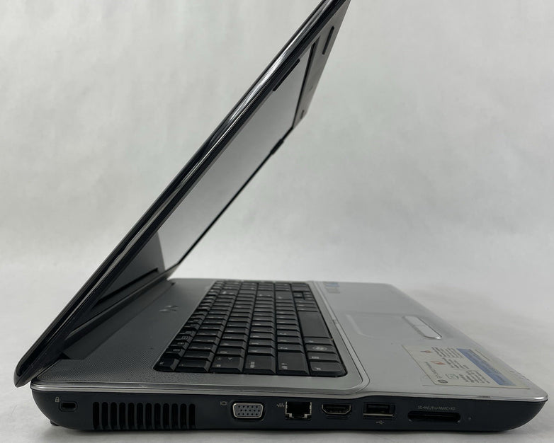 HP G71 NoteBook 16.9" Core 2 Duo t6600 2.20 GHz 4 GB RAM No SSD/OS/AC/Battery