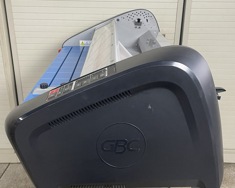 GBC Pinnacle 27 EZLoad Thermal Roll Laminator, 27" Maximum Width, 8-10