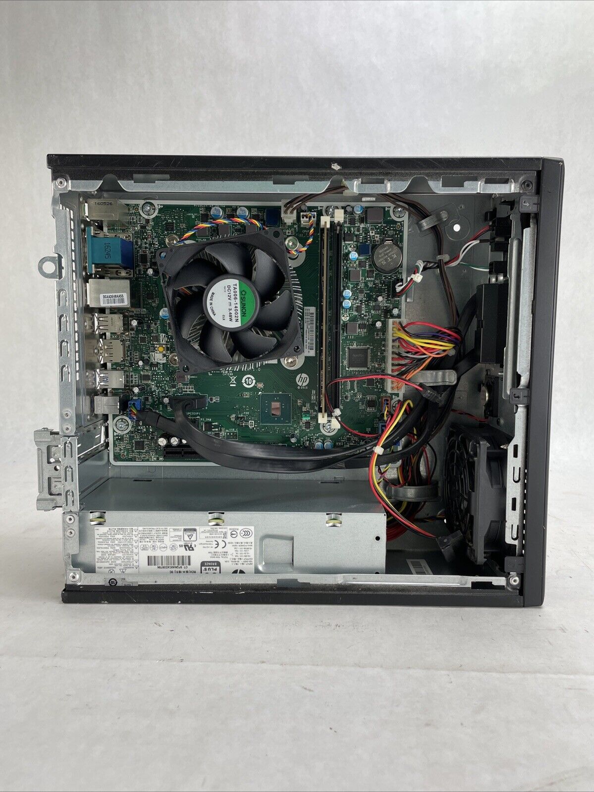 HP ProDesk 400 G3 SFF Intel Core i5-6500T 3.2GHz 4GB RAM No HDD No OS