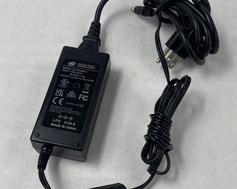 Lot of 3 ENG 6A-301DB12 12V 2.5A 30W Switch-Mode Power Supply