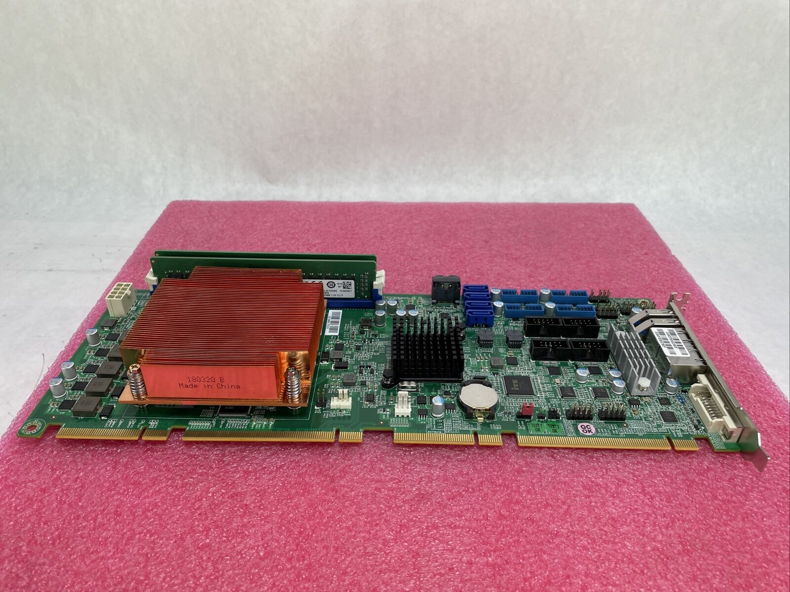 ROBO-8113VG2AR-Q170 200 Single Board Computer Intel i7-7770 3.6GHz 4GB RAM