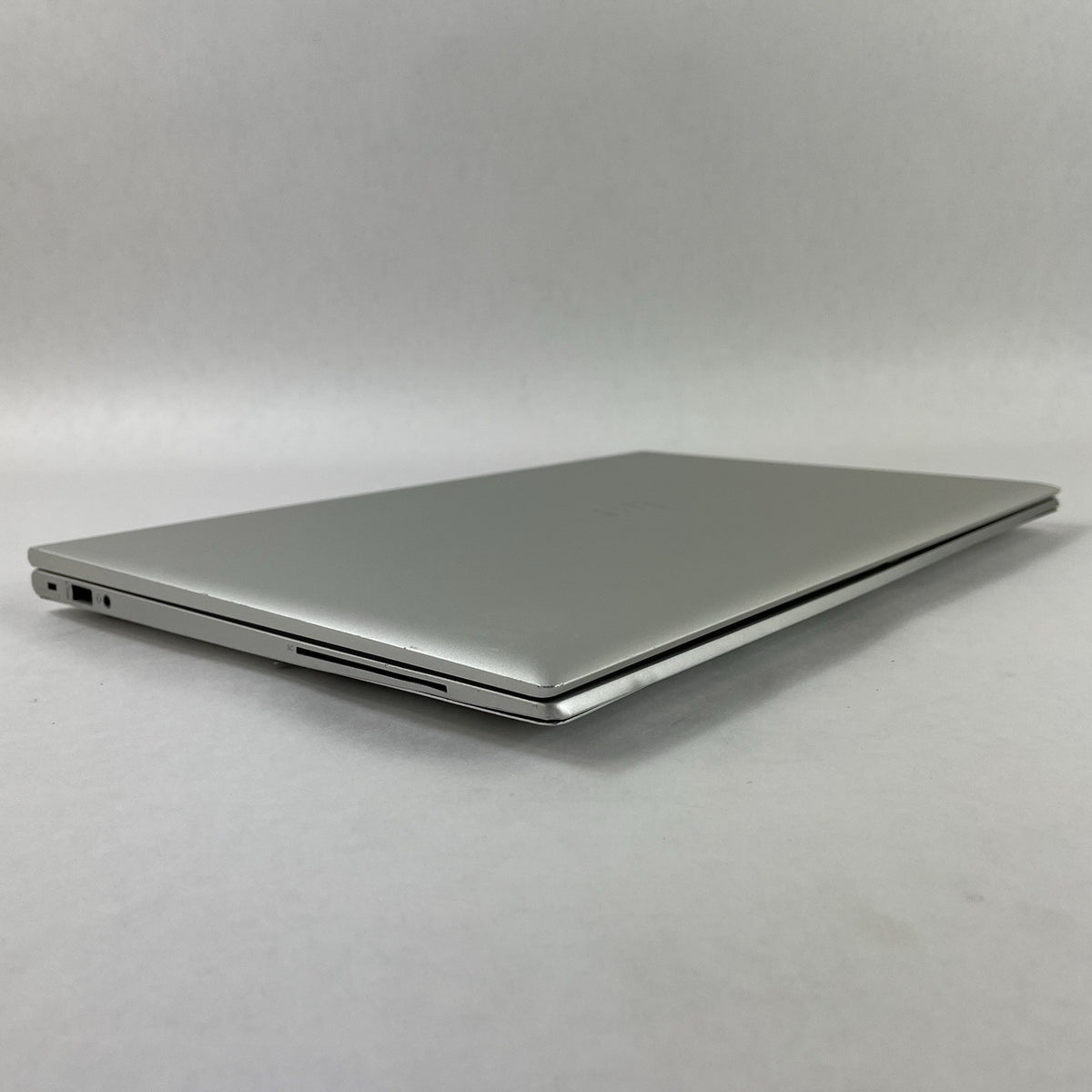 HP EliteBook 850 G8 15.6" i5-1145G7 2.60 GHz 16 GB RAM No SSD/OS/AC/Batt - Hinge12
