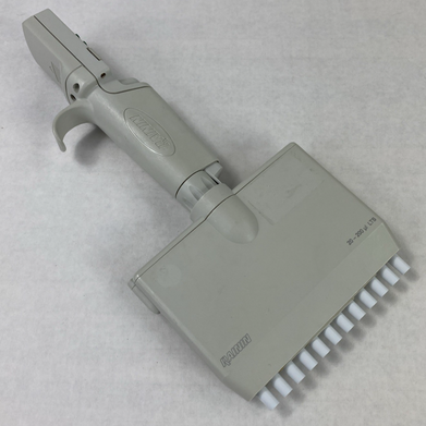 Rainin EDP3-Plus 20-200 ul LTS 12-Channel Digital Pipette No Battery Untested