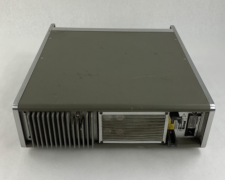 HP Hewlett-Packard 8640B Signal Generator - Power Tested