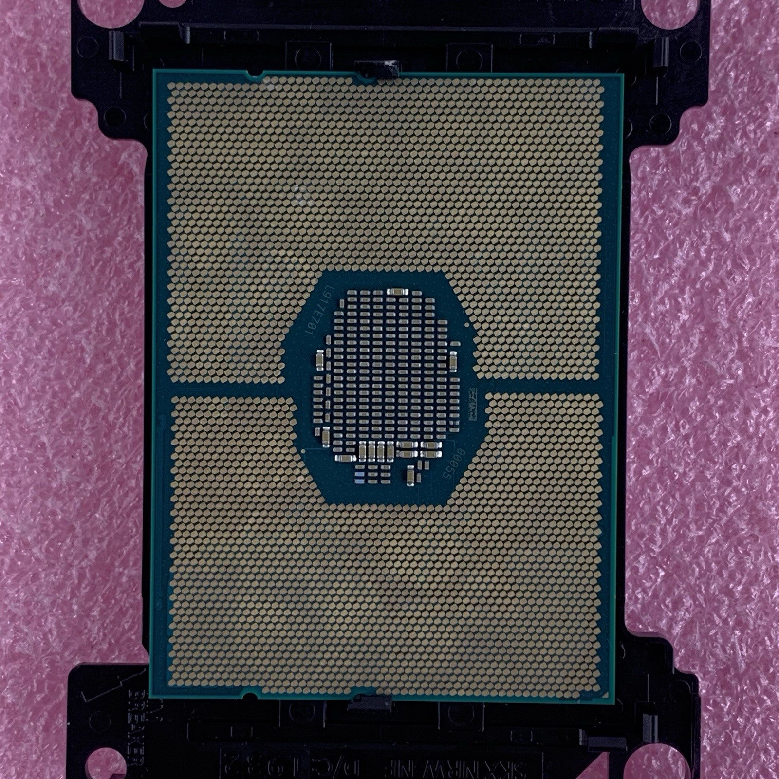 Intel Xeon Gold 6248 CPU 2.50 GHz 20 Core LGA 3647 Server Processor SRF906