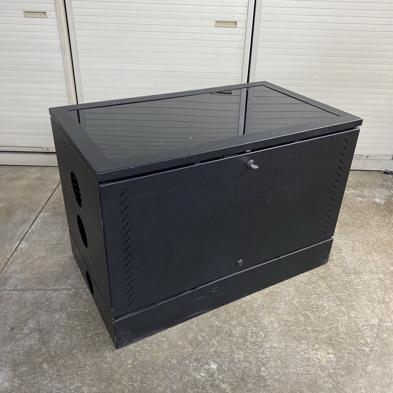 Great Lakes Tinted See-Through Short Server Rack Unit 36"x24"x21"