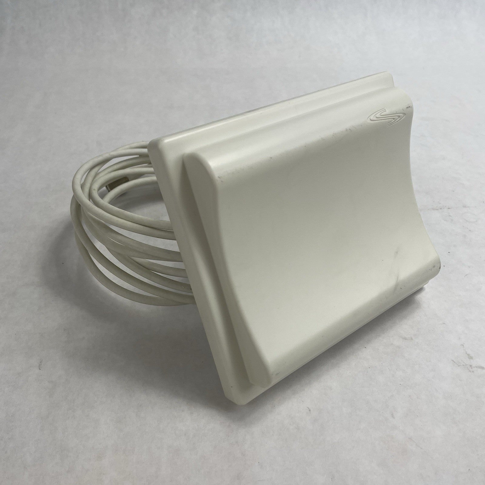 TerraWave M6020045O23602 OMNI Antennas Dual Band 5/2.4GHz