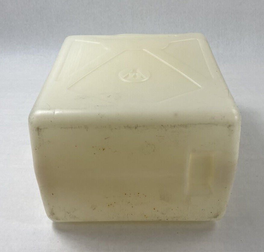 NALGENE Plastic 20 Liter 5 Gallon Rectangular Polypropylene Carboy